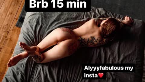 Snapshot of alyssa_fabulous chatting on December 18, 3:15 am Aly online show from December 18, 3:15 am