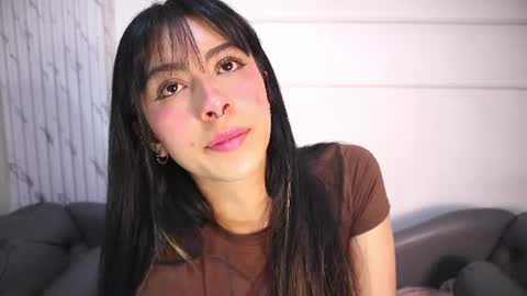 alyssa_joness online show from June 26, 4:39 am