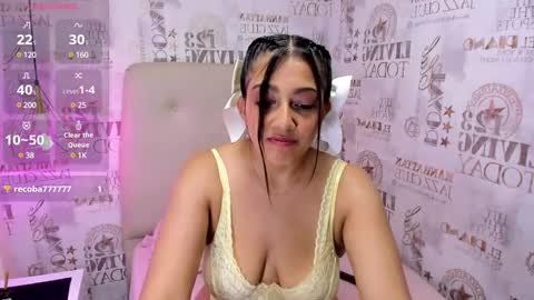 Snapshot of alyssa_park chatting on February 6, 7:40 pm  ALYSSA   online show from February 6, 7:40 pm