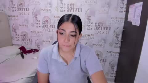 Snapshot of alyssa_park chatting on March 11, 10:20 pm  ALYSSA   online show from March 11, 10:20 pm