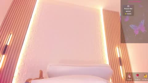 alyssa online show from December 3, 6:54 am