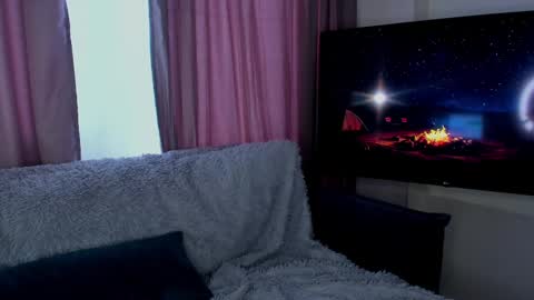 Alyssa  I will be online December 2 at 2000 UTC  online show from February 28, 9:04 am