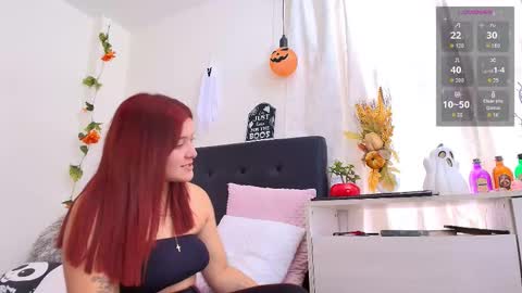 Snapshot of amabella_w chatting on October 12, 6:40 pm Isabella online show from October 12, 6:40 pm