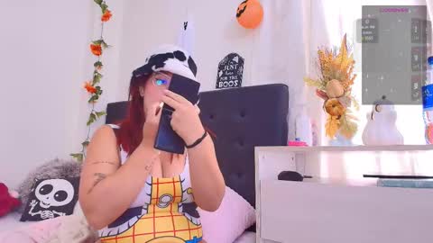 Snapshot of amabella_w chatting on October 18, 7:03 pm Isabella online show from October 18, 7:03 pm