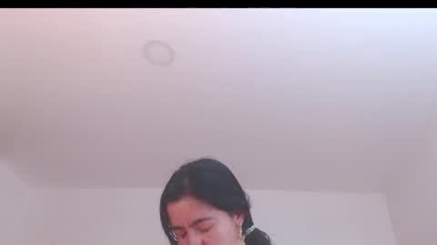 Snapshot of amadamar chatting on October 28, 1:53 am valentia online show from October 28, 1:53 am