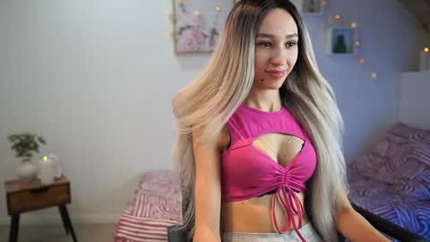 Amai  Liu online show from January 15, 7:34 pm