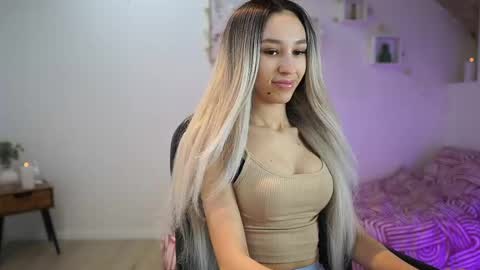 Amai  Liu online show from February 26, 7:05 pm