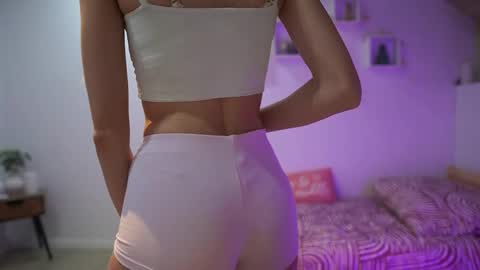 Amai  Liu online show from March 3, 2:01 pm