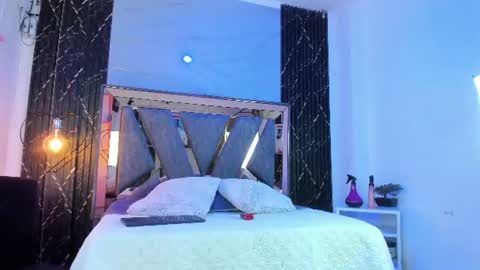Snapshot of amaia_a chatting on June 24, 7:24 pm amaia_a online show from June 24, 7:24 pm
