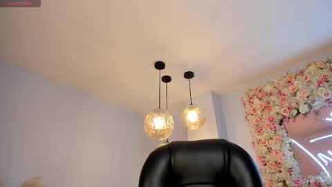 Amaia Haywood online show from October 26, 11:20 pm