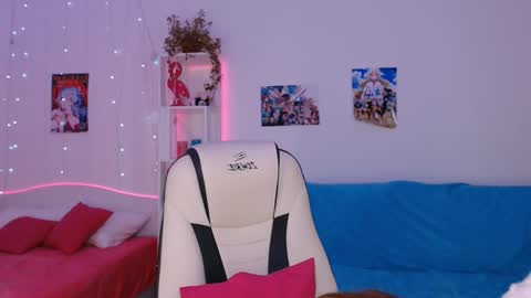 Alice online show from February 9, 2:17 am