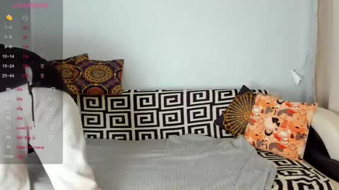 Snapshot of amalia_mio chatting on November 11, 7:41 am Amalia online show from November 11, 7:41 am