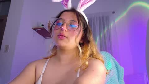 Amalia Im Back See you soon this January 7 at 10 pm Colombia time online show from October 24, 1:13 am