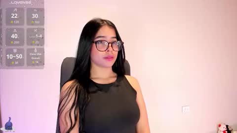 Amalia    real MIA  online show from March 9, 6:06 am