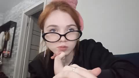 Snapshot of amaliahiggason chatting on March 12, 3:18 pm amaliahiggason online show from March 12, 3:18 pm