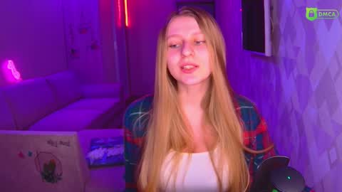 Amalia online show from December 9, 2:06 pm