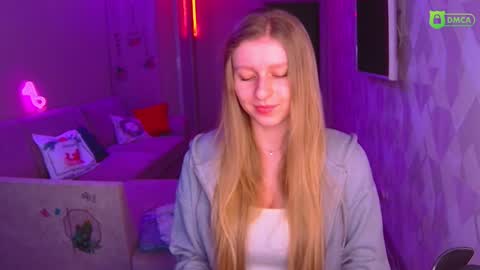 Amalia online show from January 12, 1:27 pm