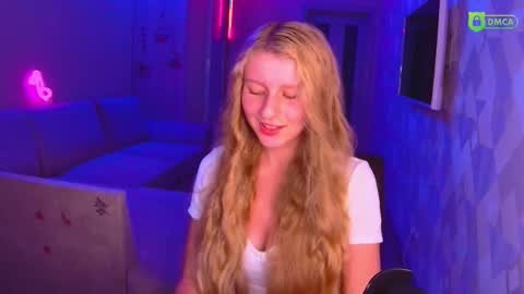 Amalia online show from October 10, 3:11 pm