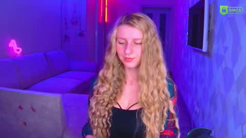 Amalia online show from November 29, 3:37 pm