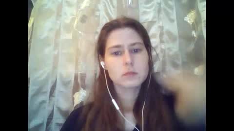 Dog mama online show from April 22, 7:04 pm