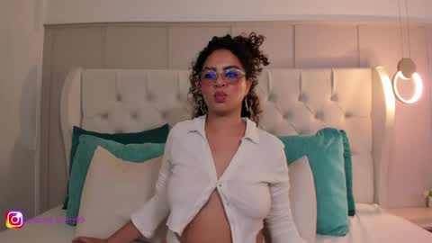 Amanda Rios online show from April 2, 7:44 pm