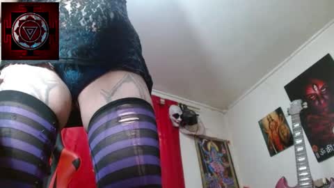 Amanda Valeska online show from April 19, 5:01 pm