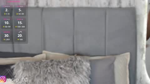 Snapshot of amanda_woods_ chatting on November 1, 5:09 am Amanda online show from November 1, 5:09 am