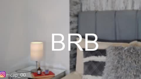 Snapshot of amanda_woods_ chatting on November 24, 12:10 am Amanda online show from November 24, 12:10 am