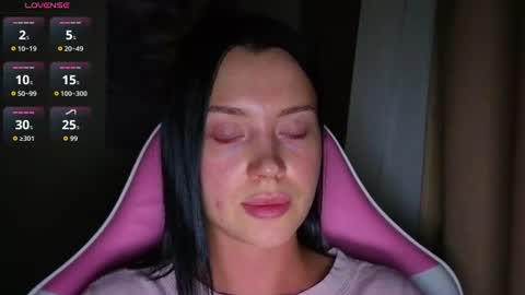 Amanda Rose online show from June 19, 7:06 pm