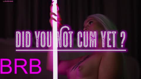 Amanda Farrell online show from December 27, 12:56 pm