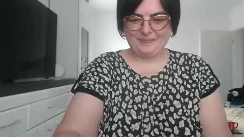 Anda online show from April 16, 8:04 am