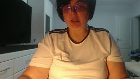 Anda online show from April 21, 4:45 pm