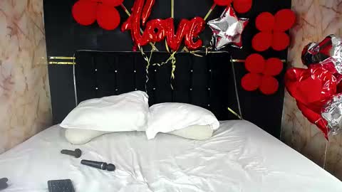 Snapshot of amandarobers chatting on February 28, 11:23 pm Amanda Robers online show from February 28, 11:23 pm