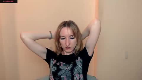 Snapshot of amandasentin chatting on September 11, 7:30 am Amanda online show from September 11, 7:30 am