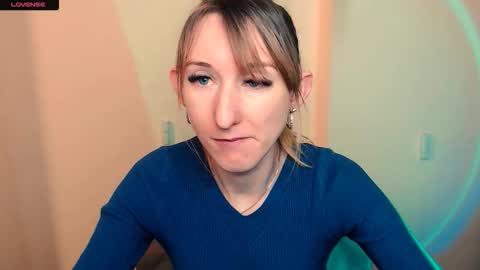 Snapshot of amandasentin chatting on November 25, 8:25 am Amanda online show from November 25, 8:25 am