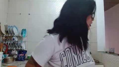 Amanne Misa online show from November 12, 8:52 pm