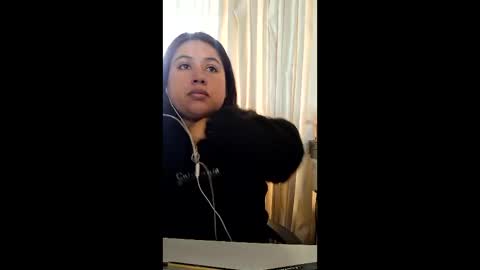 Snapshot of amapola_bluue chatting on March 18, 4:32 pm --AMAPOLA-- online show from March 18, 4:32 pm