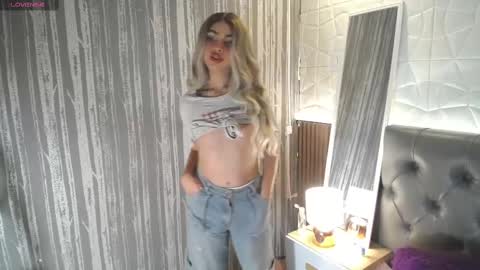 Snapshot of amapola_hs chatting on October 3, 10:29 pm amapola_hs online show from October 3, 10:29 pm