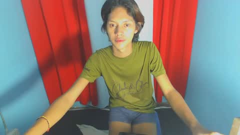 Snapshot of amara_fuck69 chatting on January 11, 5:40 pm amara_fuck69 online show from January 11, 5:40 pm