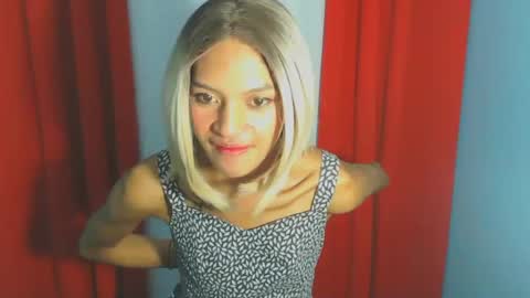 Snapshot of amara_fuck69 chatting on January 19, 5:28 pm amara_fuck69 online show from January 19, 5:28 pm