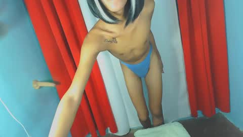 Snapshot of amara_fuck69 chatting on February 20, 7:01 am amara_fuck69 online show from February 20, 7:01 am