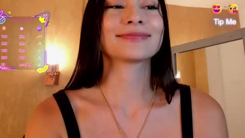 Snapshot of amara_rosh chatting on October 4, 7:45 pm amara online show from October 4, 7:45 pm
