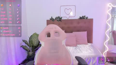 Amara tay online show from March 7, 10:10 pm