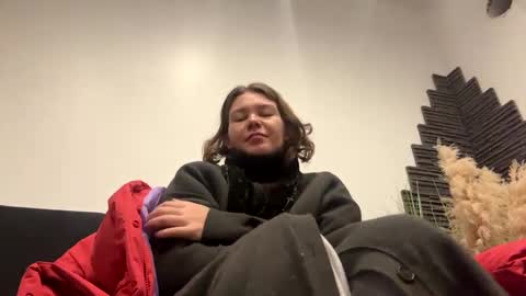Amara Elise online show from January 19, 6:32 pm