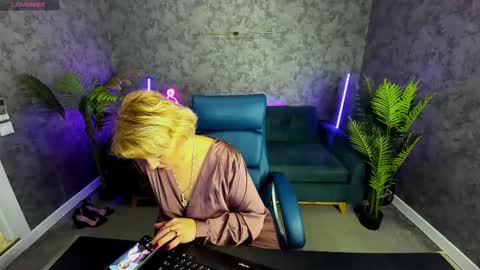 Snapshot of amaranights chatting on November 5, 2:28 pm Sofia online show from November 5, 2:28 pm