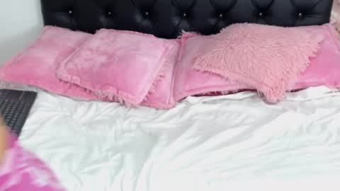 Amaranta online show from January 10, 3:16 pm