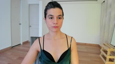 Snapshot of amaranthaajames chatting on May 26, 9:44 pm Amarantha online show from May 26, 9:44 pm