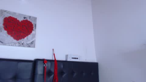   online show from February 7, 5:51 pm