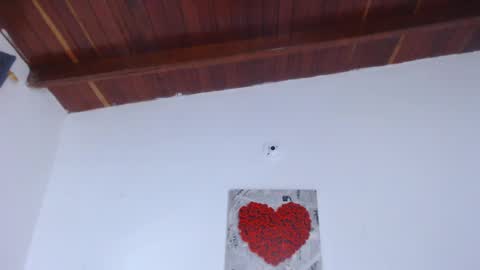   online show from October 1, 11:16 am