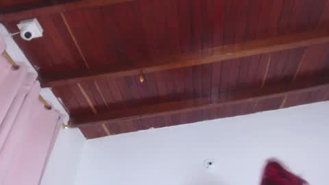   online show from October 20, 11:10 am